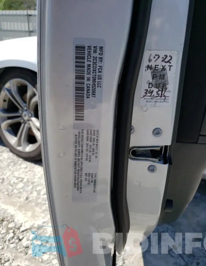 2C3CDXCT0MH520687 Photo# 13