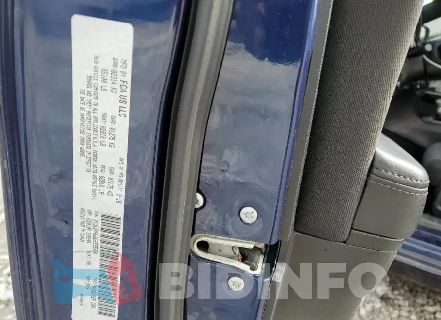 2C3CDXHG2GH335024 Photo# 12
