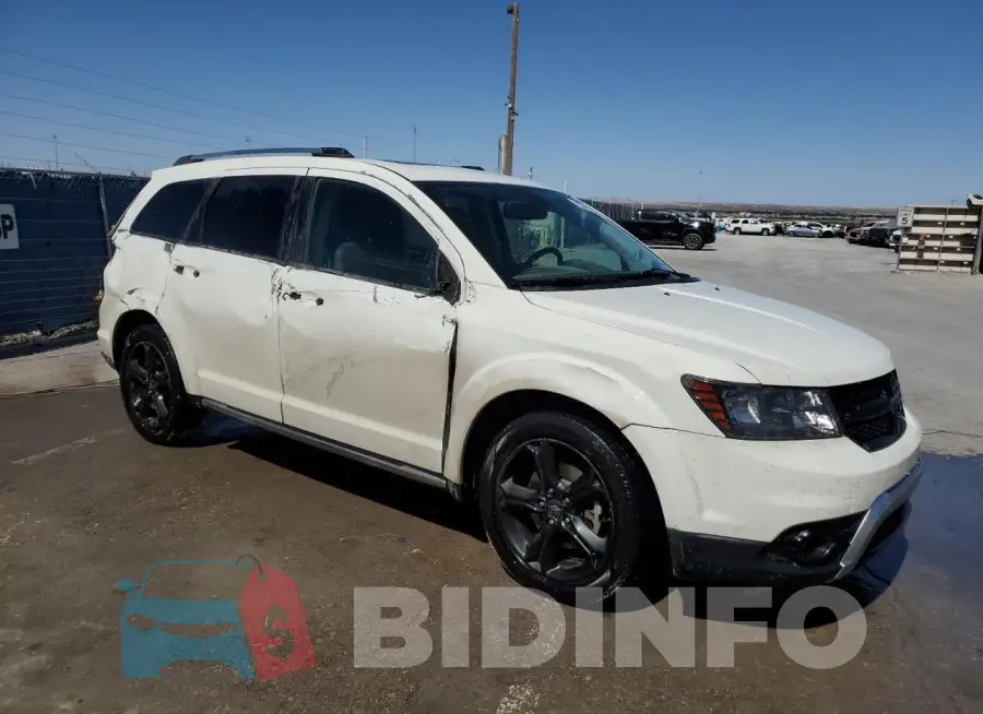 3C4PDCGB6LT267744 Photo# 4