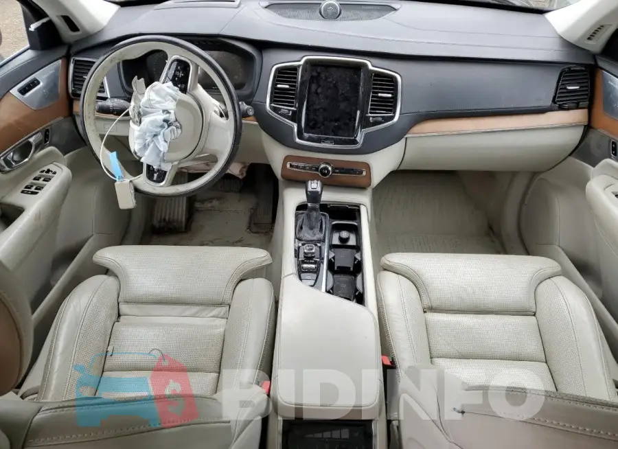 YV4A22PL5G1068144 Photo# 8