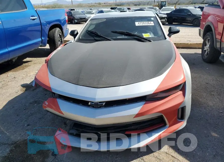 1G1FB1RSXJ0145913 Photo# 5