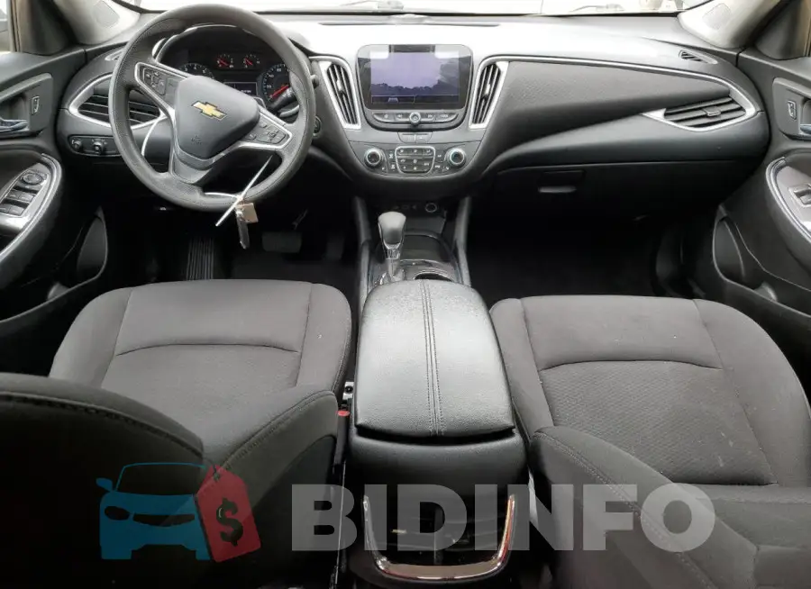 1G1ZD5ST2NF121089 Photo# 8