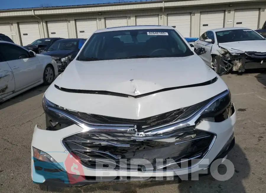 1G1ZD5ST8KF111047 Photo# 5