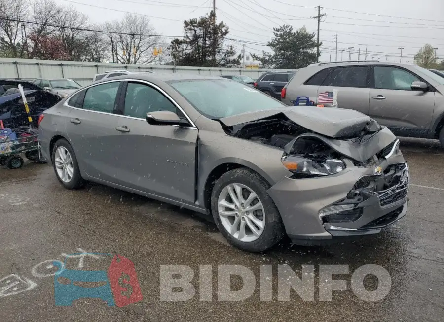 1G1ZD5ST9JF192378 Photo# 4