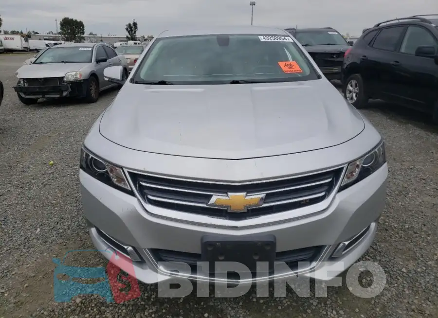 2G1115SL3F9233447 Photo# 5