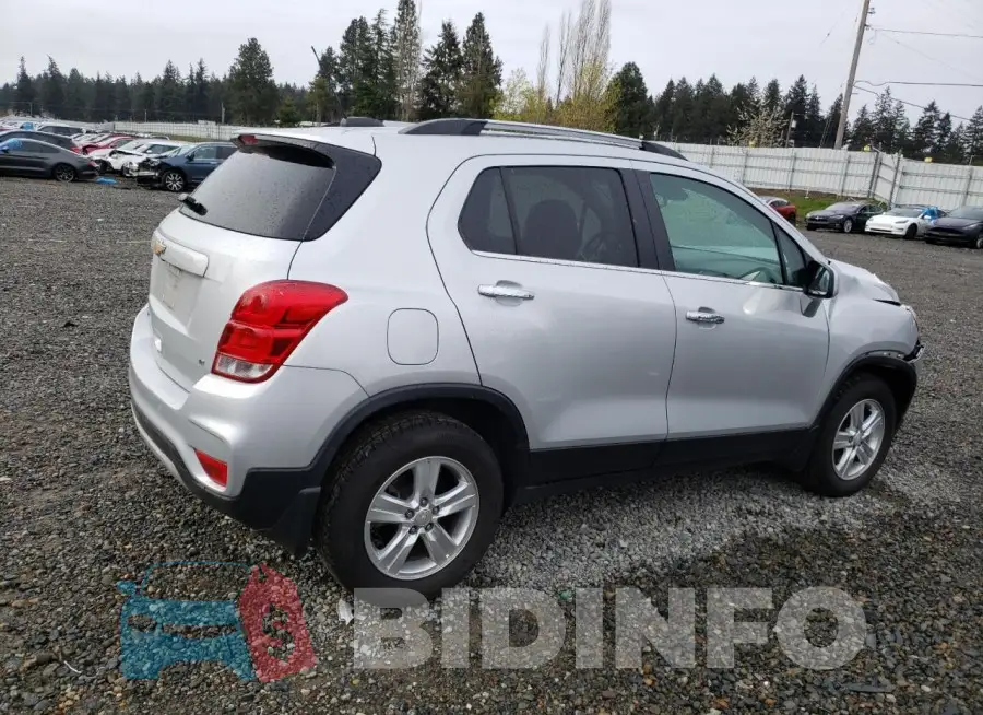 3GNCJPSB8KL174087 Photo# 3