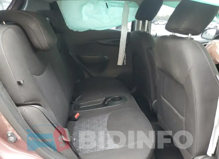 KL8CD6SA8KC714589 Photo# 10