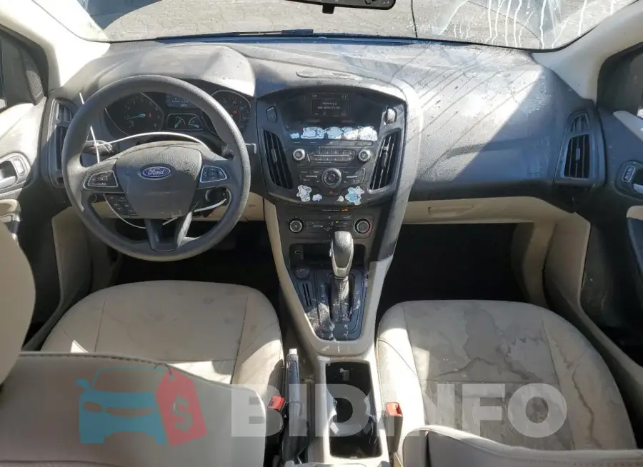 1FADP3F20JL281181 Photo# 8