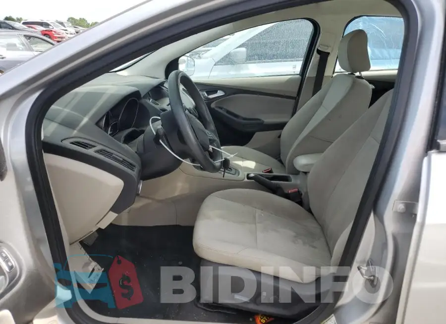 1FADP3F2XGL281049 Photo# 7