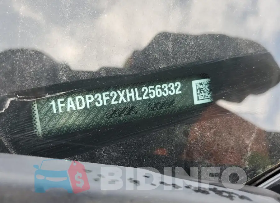 1FADP3F2XHL256332 Photo# 12