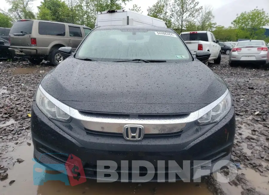 19XFC2F59GE238883 Photo# 5