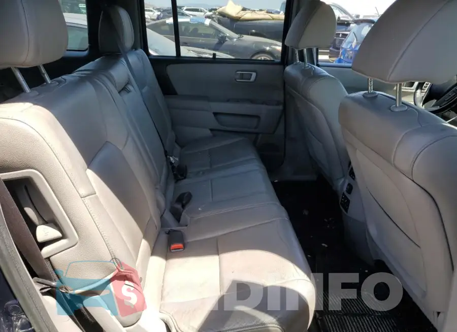 5FNYF4H99FB050773 Photo# 11