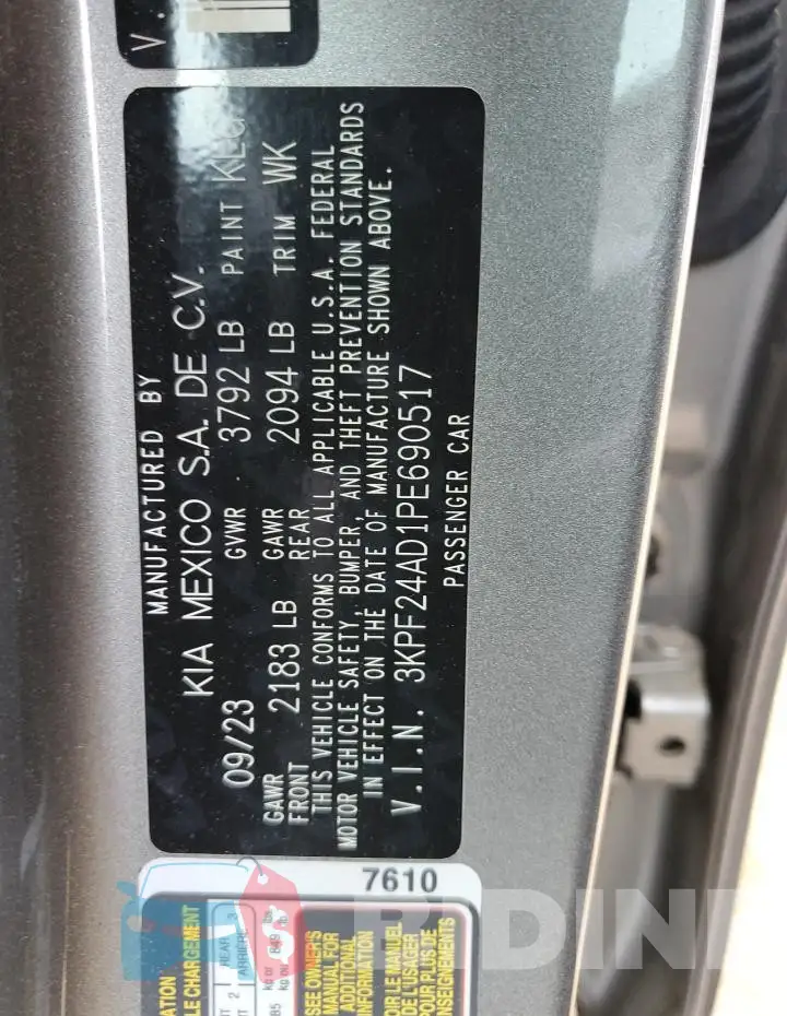 3KPF24AD1PE690517 Photo# 13