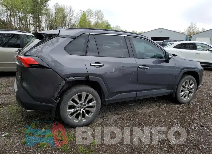 2T3D1RFV8KW037432 Photo# 3