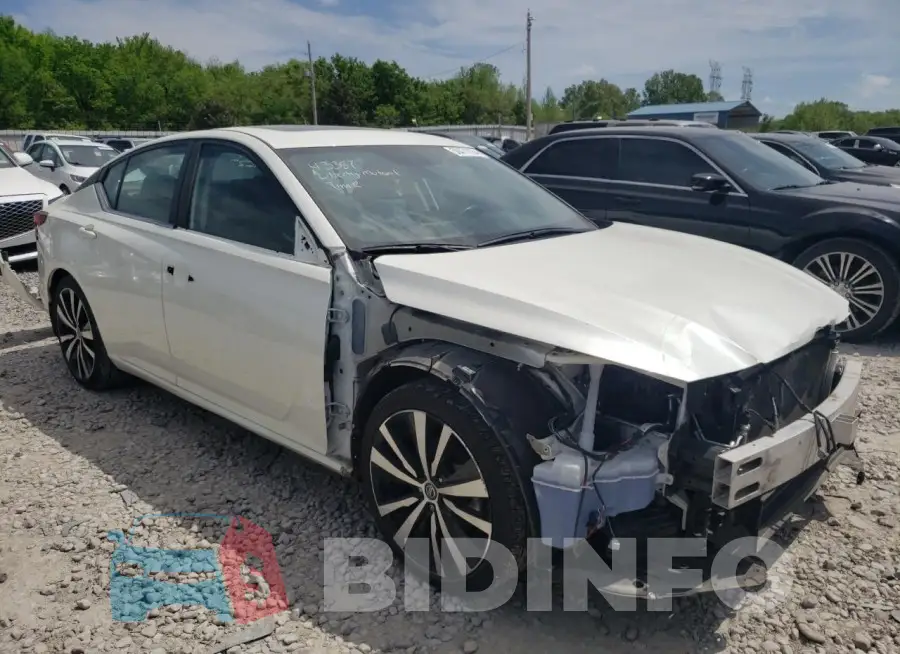 1N4BL4CV6KC116258 Photo# 4