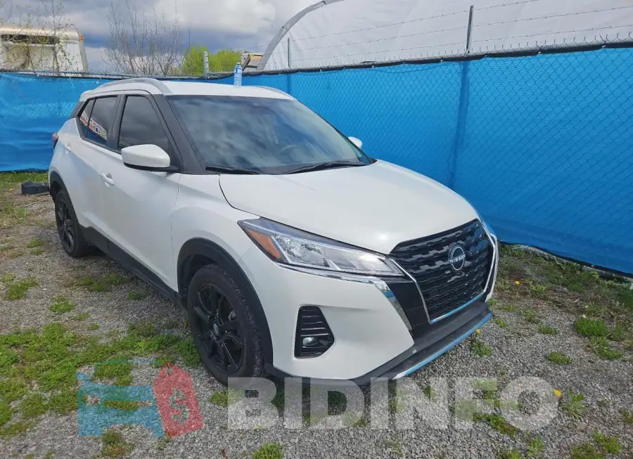 3N1CP5CV6PL475813 Photo# 1