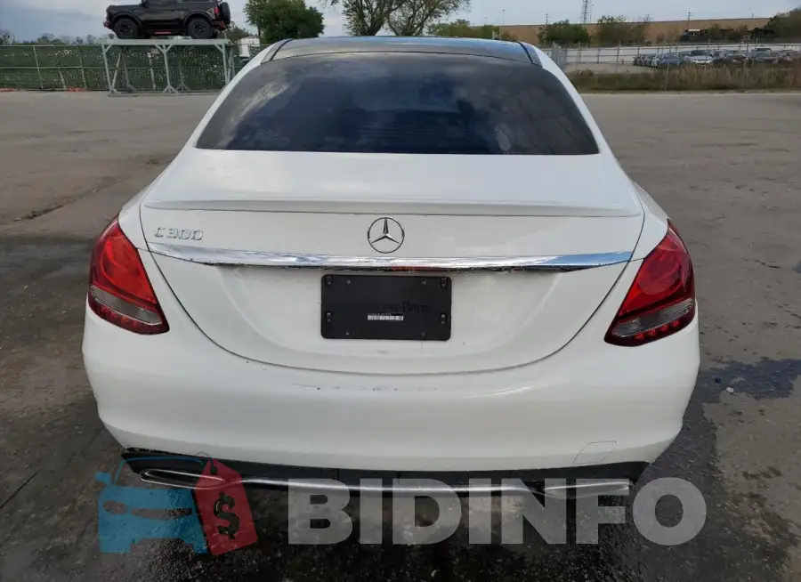 WDDWF4JB1HR289287 Photo# 6