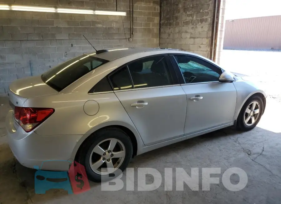 1G1PC5SB9F7149677 Photo# 3