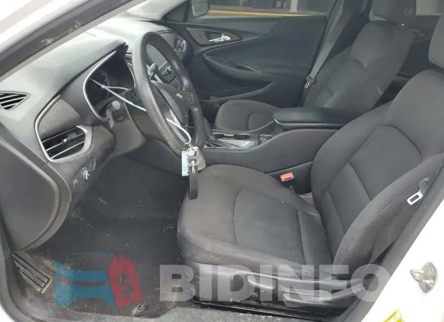 1G1ZB5ST4HF217882 Photo# 7