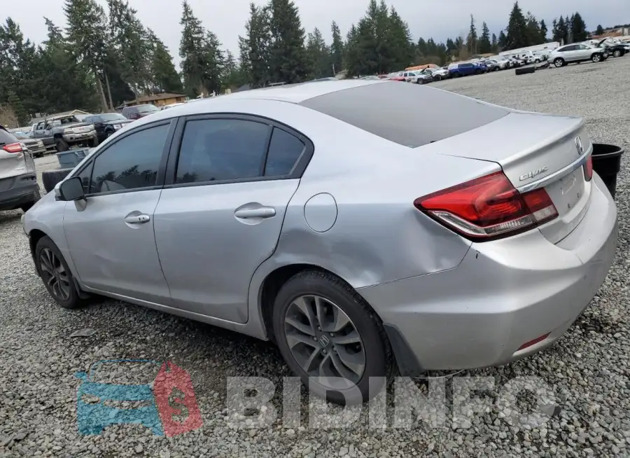 19XFB2F82FE204828 Photo# 2