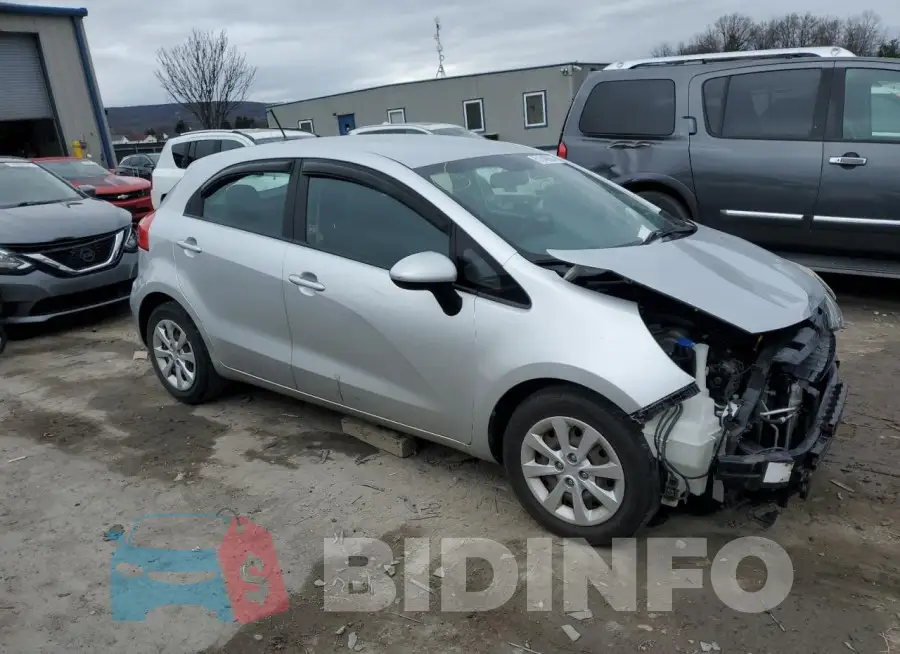 KNADM5A36G6601512 Photo# 4