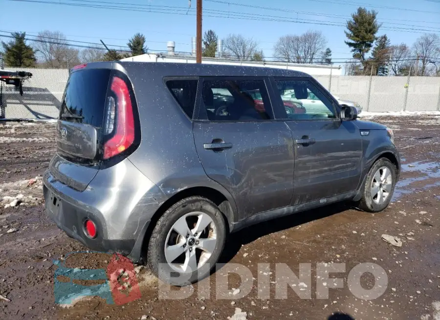 KNDJN2A2XH7502051 Photo# 3