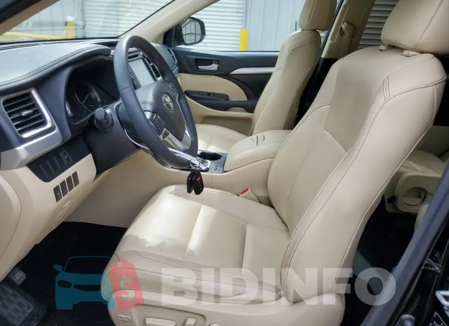 5TDKKRFH9GS157537 Photo# 7