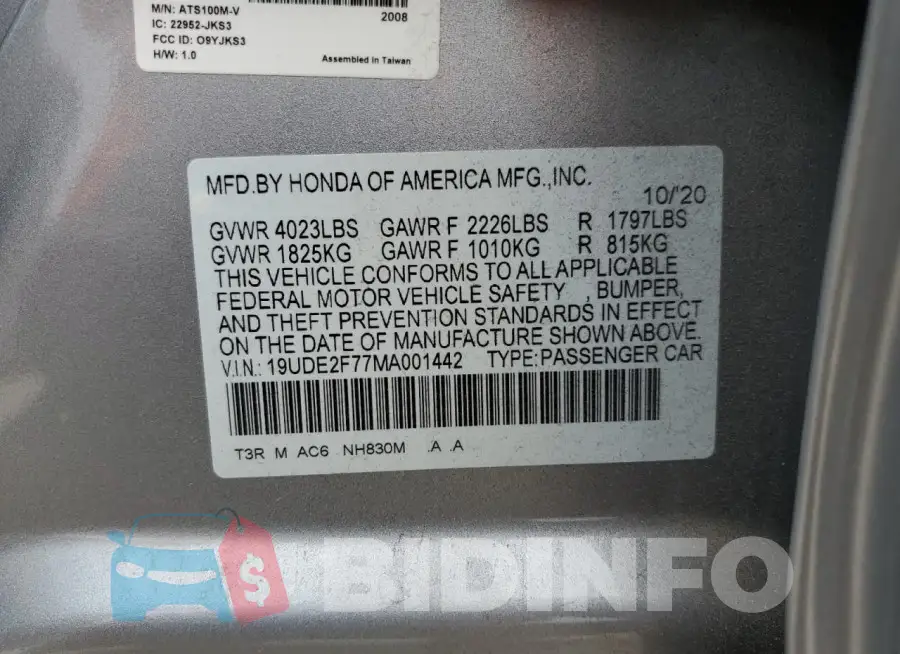 19UDE2F77MA001442 Photo# 12