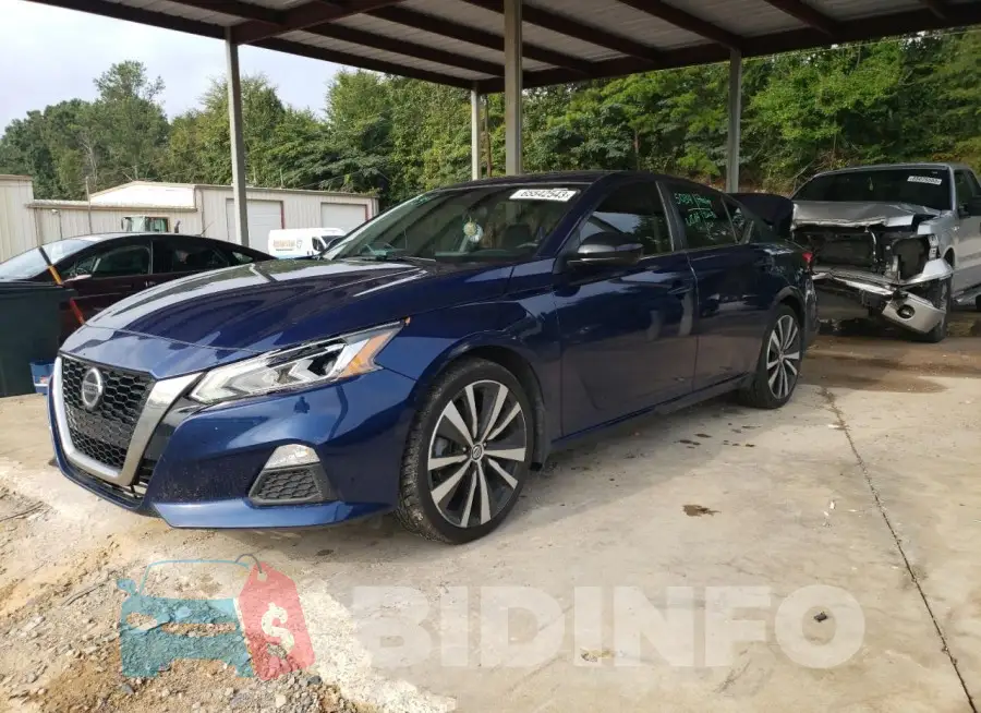 1N4BL4CV4LN317372 Photo# 1