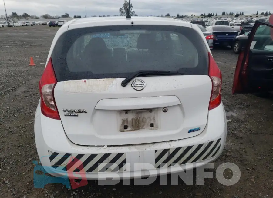 3N1CE2CP7FL420680 Photo# 6