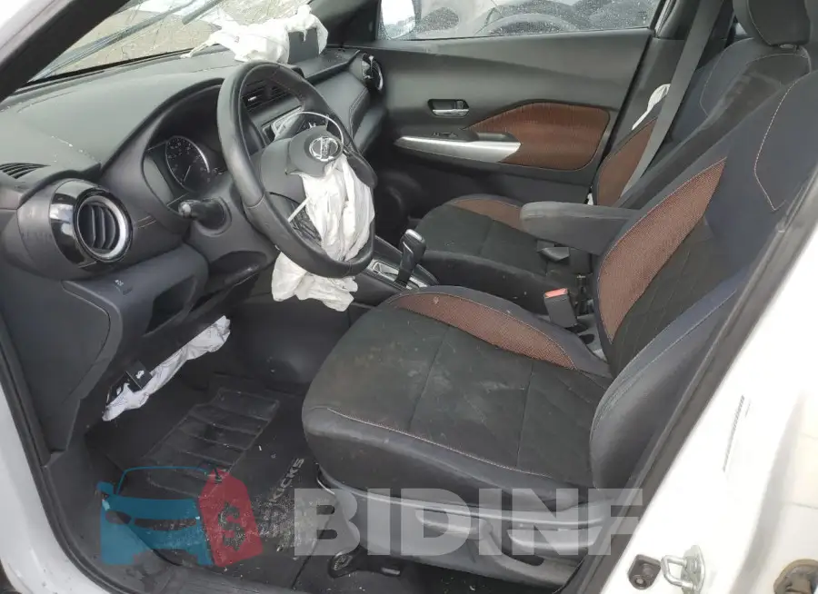 3N1CP5CU9JL521424 Photo# 7