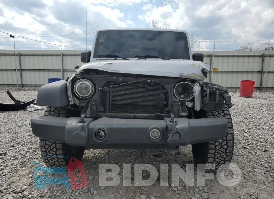 1C4BJWDG2JL931583 Photo# 5