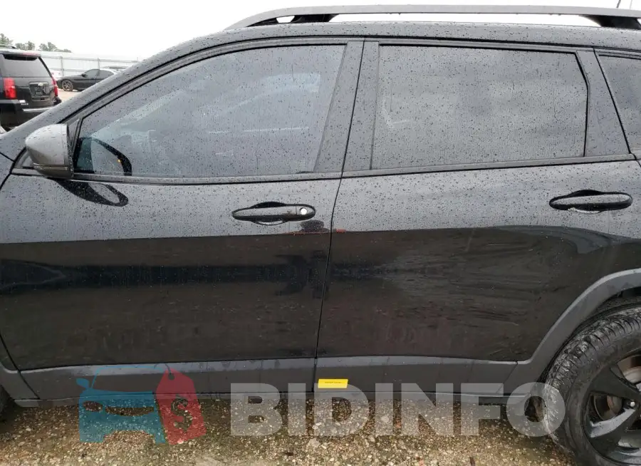 1C4PJMMX8MD174780 Photo# 13