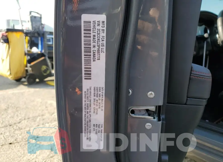 2C3CDXGJ3PH697778 Photo# 12