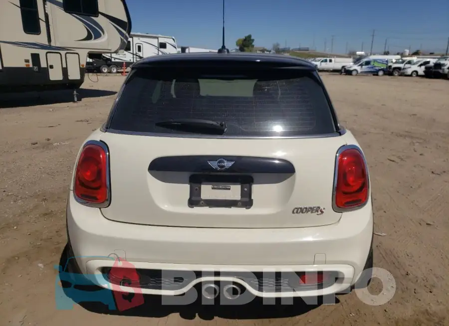 WMWXP7C52J2A47711 Photo# 6
