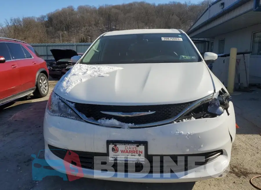 2C4RC1CGXHR502979 Photo# 5