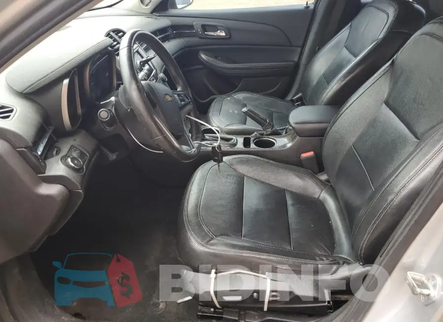1G11D5SL4FF329215 Photo# 7