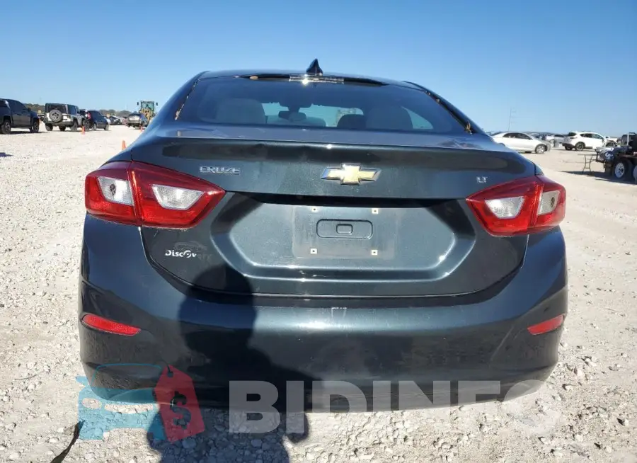 1G1BE5SM7J7231468 Photo# 6