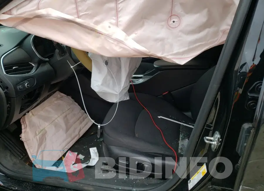 1G1ZD5ST6MF034262 Photo# 7