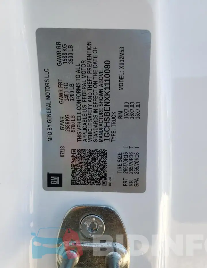 1GCHSBENXK1110080 Photo# 12