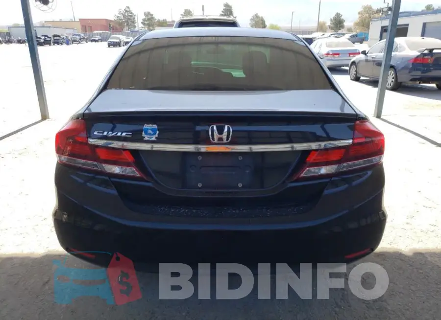 19XFB2F52FE066813 Photo# 6
