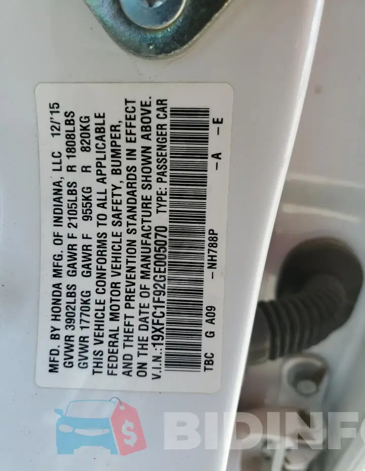 19XFC1F92GE005070 Photo# 13
