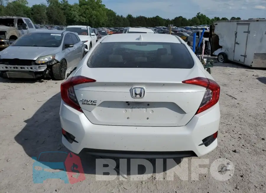 19XFC2F73JE011293 Photo# 6