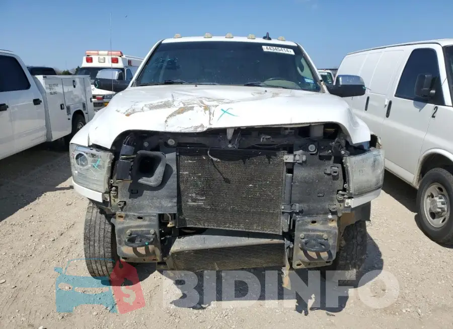 3C63RRML9FG613130 Photo# 5
