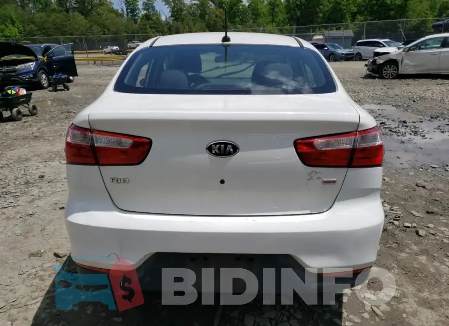 KNADM4A31G6663457 Photo# 6