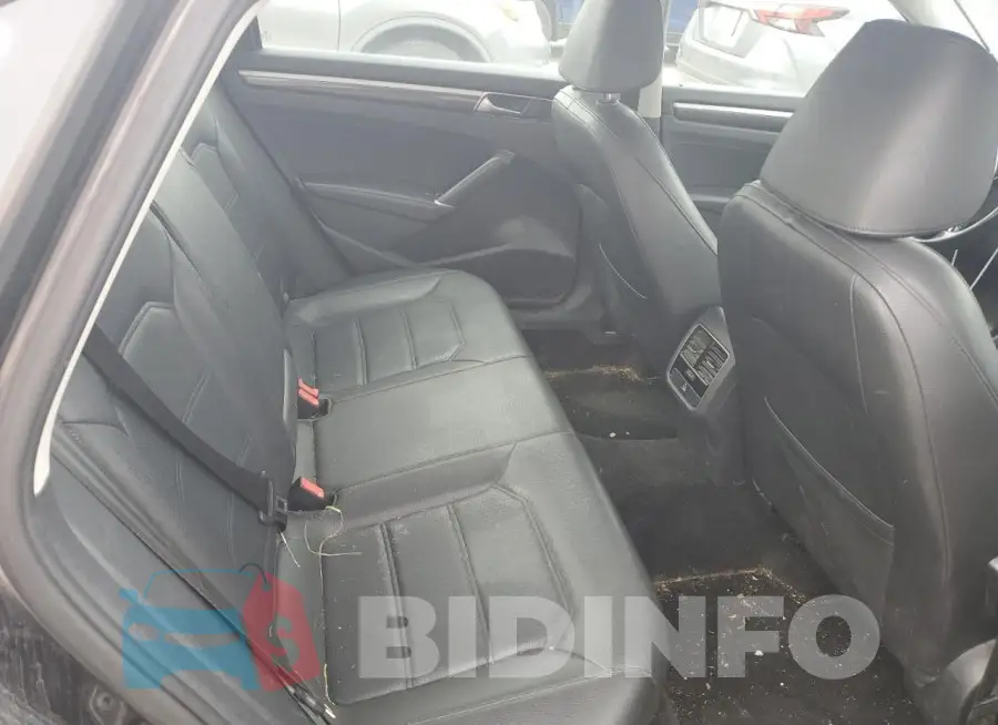 1VWBT7A34HC047444 Photo# 10