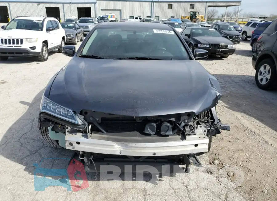 19UUB1F31GA001084 Photo# 5
