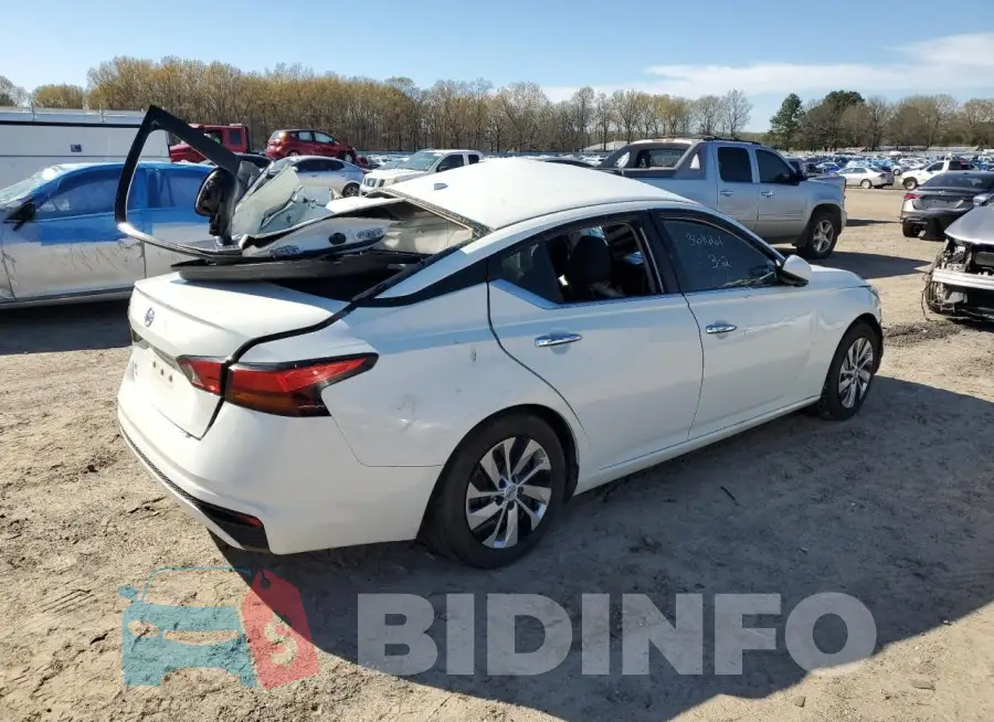 1N4BL4BV2LN316156 Photo# 3