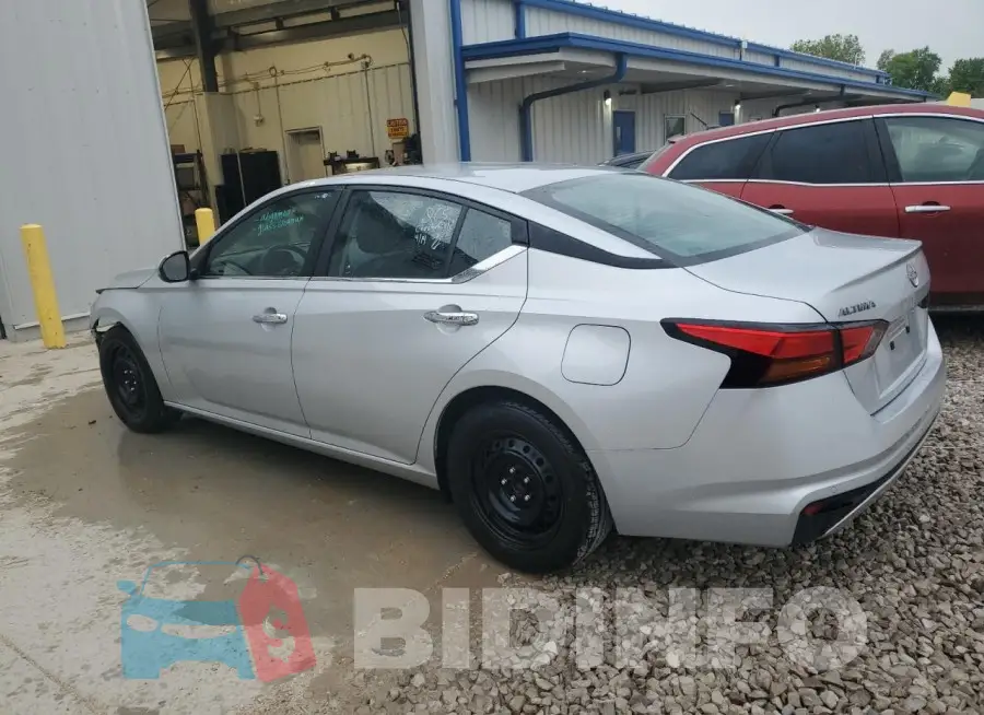 1N4BL4BV2PN350054 Photo# 2