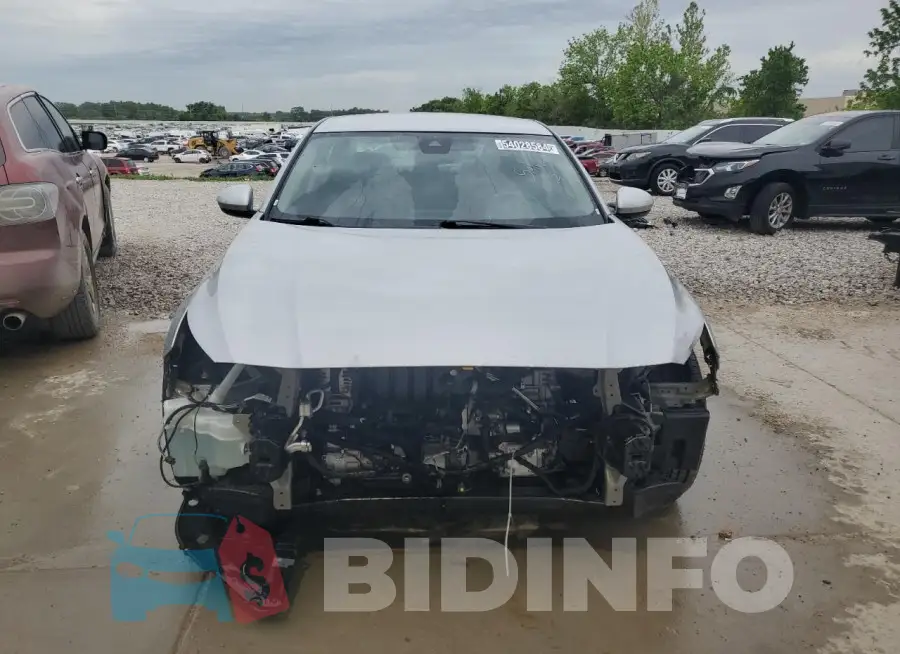 1N4BL4BV2PN350054 Photo# 5